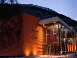 https://newex.headwater.com/holiday-hotels/?HolidayID=175&HotelID=213&HolidayName=Norway-Walking+in+Balestrand-&HotelName=Park+Hotel+4%2A%2C+Voss">Park Hotel 4*, Voss